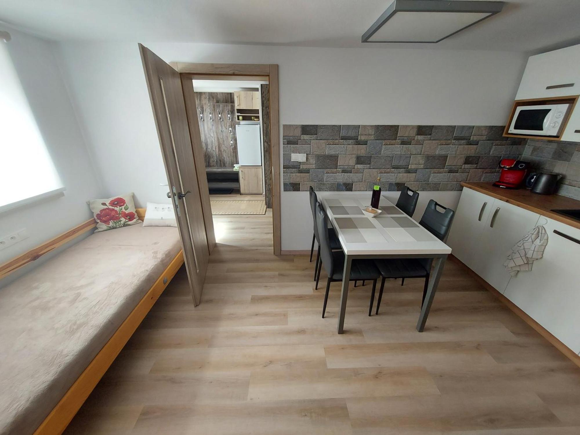 Ferienwohnung U Mna Doma Lucatin Exterior foto